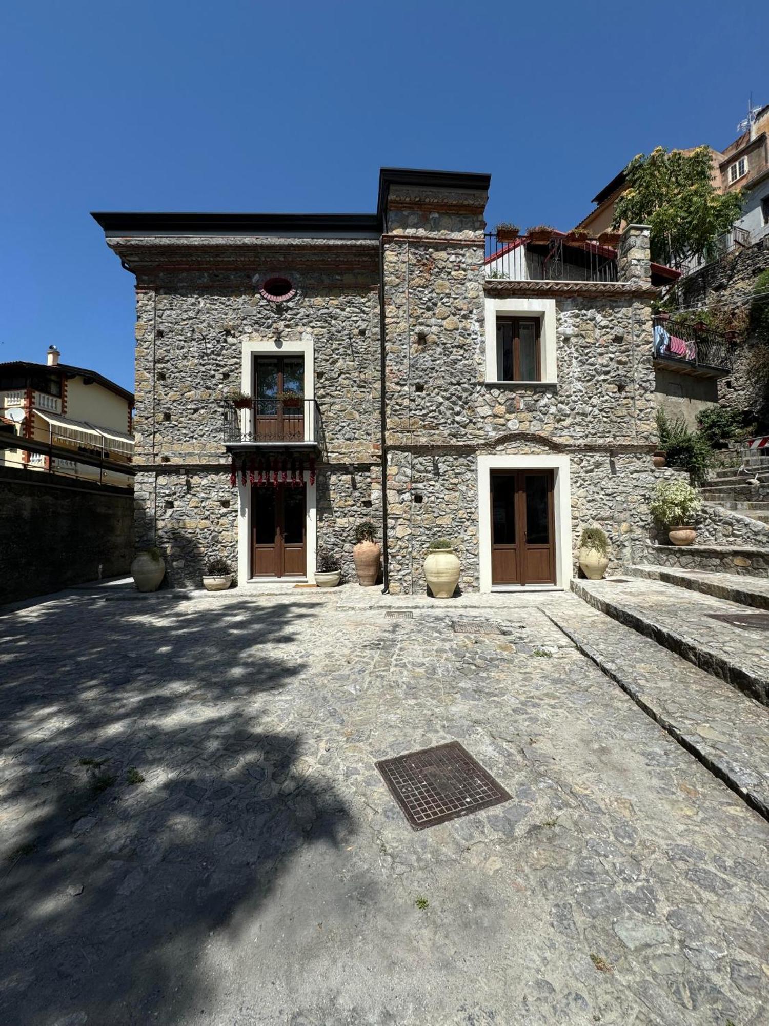 Casa Marinari Bed and Breakfast Scalea Buitenkant foto
